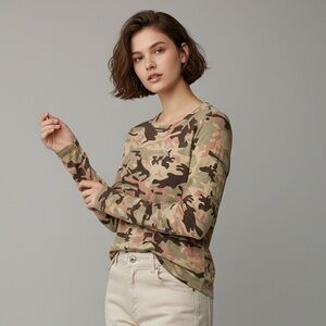 NWOT G.I.L.I. Green Coral Brown Camo Long Sleeve Tee Shirt Size XS Stretch ITALY